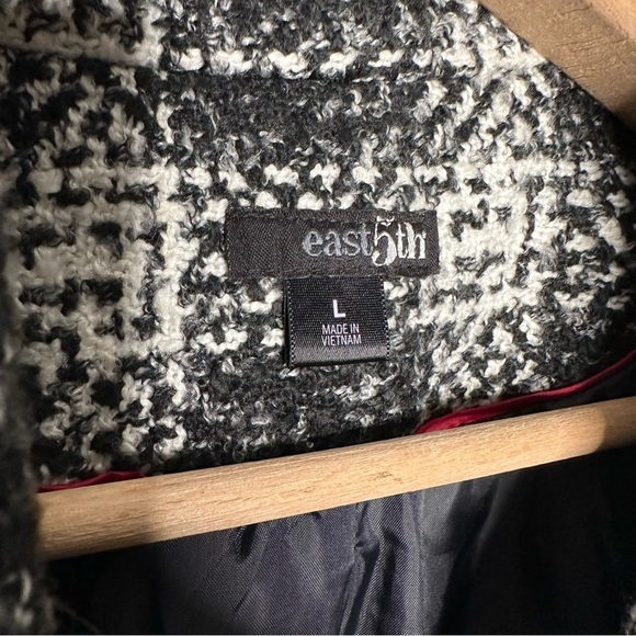 East 5th | Black and White Double Breasted Short Coat Size Large - Picture 6 of 7